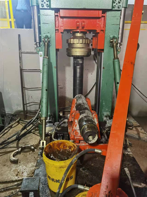 租賃反井鉆機(jī)等礦山設(shè)備應(yīng)注意哪些問題