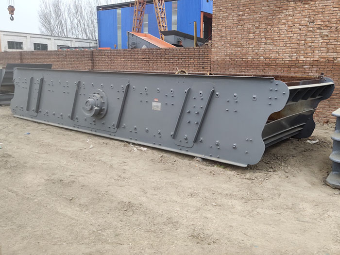 二手煤礦設(shè)備圓振動(dòng)篩機(jī)器多少錢(qián)一臺(tái)？