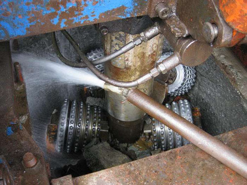 反井鉆機軸承溫度會過高的原因？