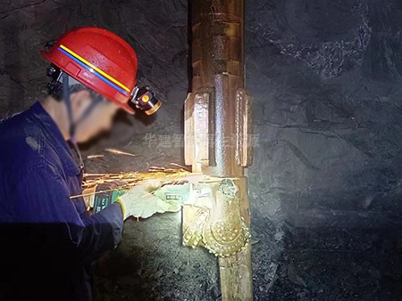 天井鉆機維修電話 天井鉆機維修電話