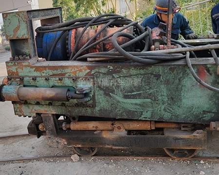 二手反井鉆機ZFY1.8-40-250轉(zhuǎn)讓出售