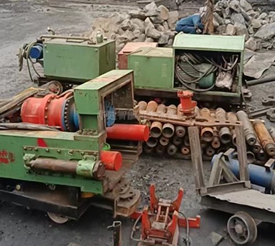 回收煤礦井下打煤倉用全液壓反井鉆機(jī)