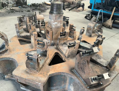 出租2.5米反井鉆機(jī)擴(kuò)孔刀盤