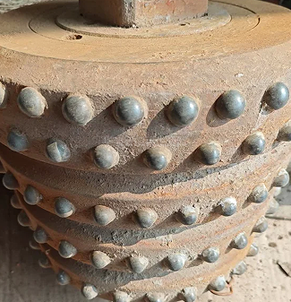 反井鉆機滾刀修復詳細過程